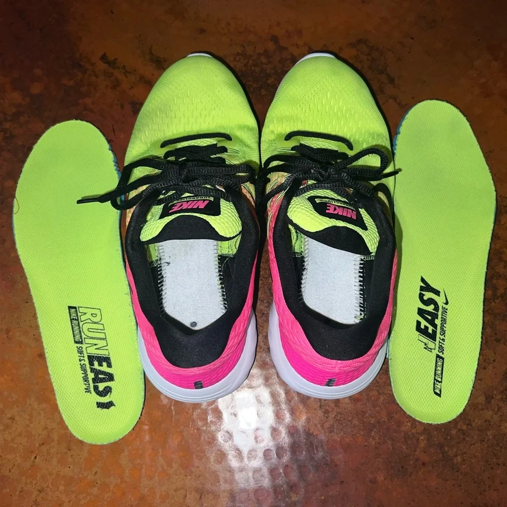Womens Nike Lunarglide 8 SIZE 9 OC Unlimited Olympic Collection Pink/Yellow